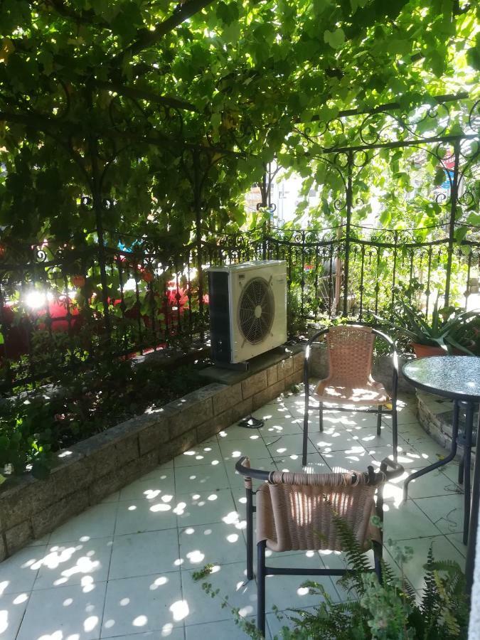 Apartma Zalka Izola Esterno foto